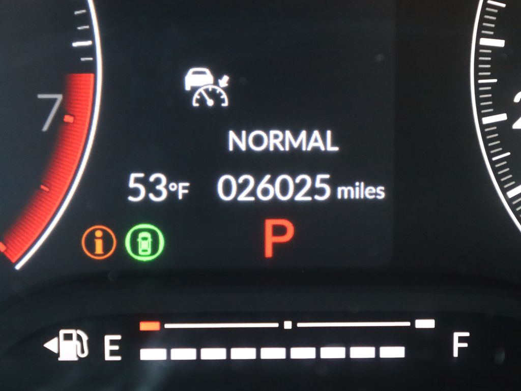 Vehicle image 36 of 43