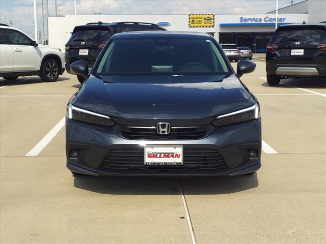 2024 Honda Civic Touring Image 2 of 14