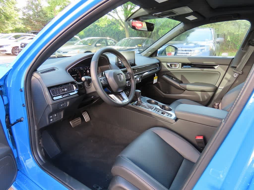 Vehicle image 6 of 25