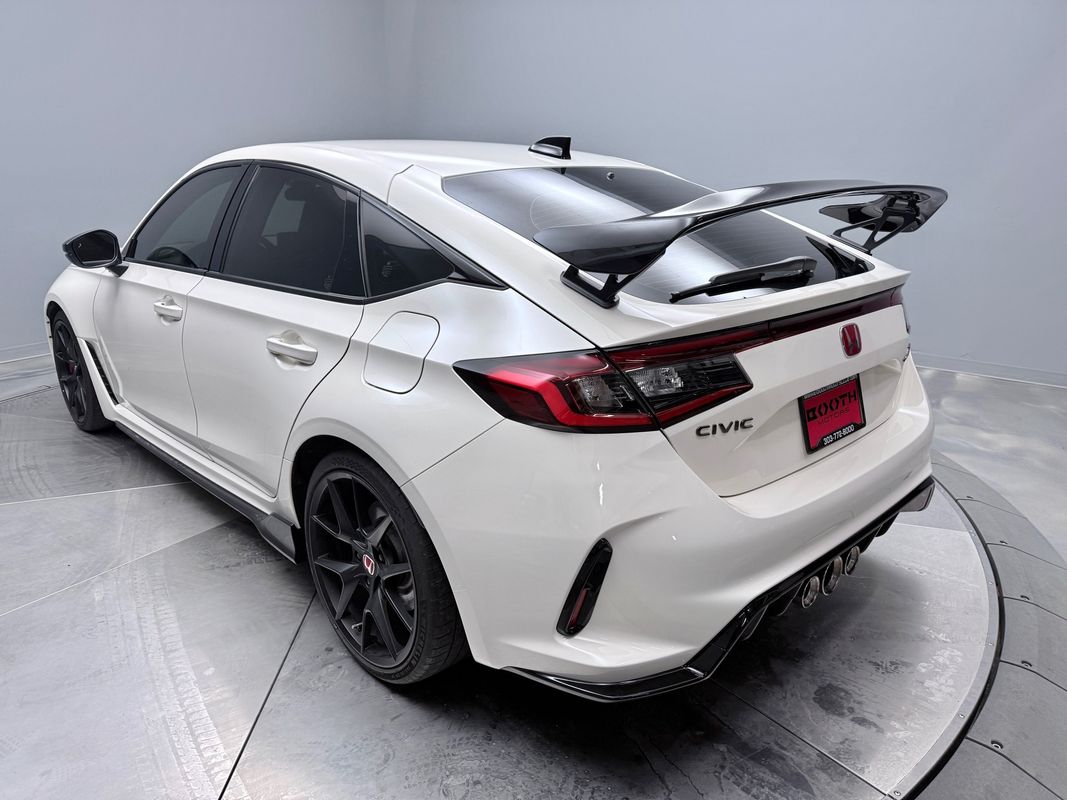 2024 Honda Civic Type R Base Image 7 of 19