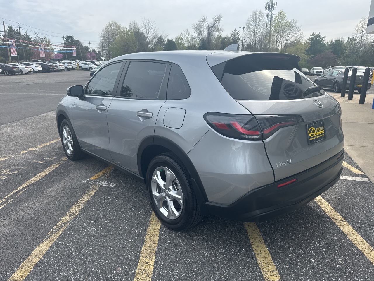 Vehicle image 5 of 14