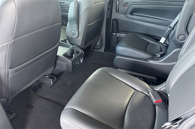 2024 Honda Odyssey EX-L Image 14 of 36