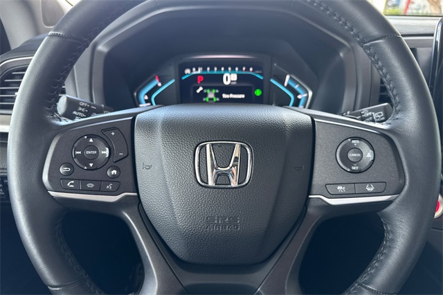 2024 Honda Odyssey EX-L Image 17 of 36