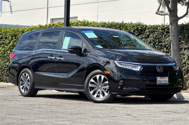 2024 Honda Odyssey EX-L Image 4 of 36