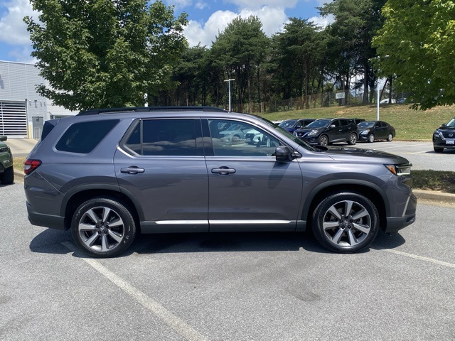2024 Honda Pilot Elite Image 4 of 41