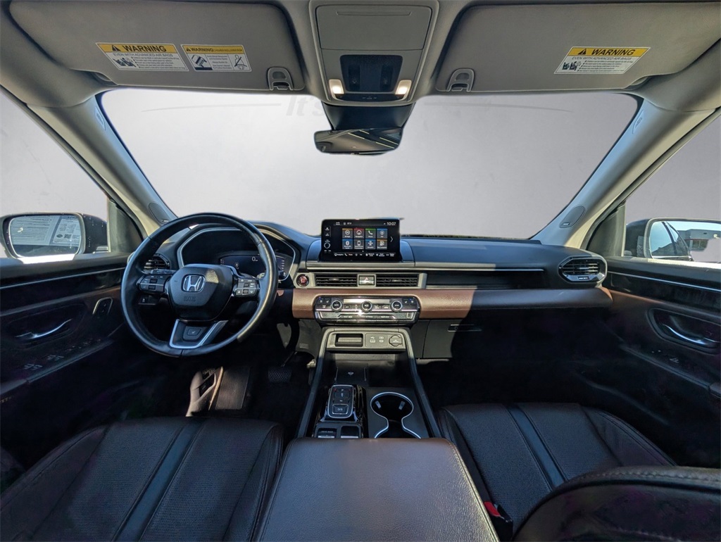 2024 Honda Pilot Elite Image 17 of 34