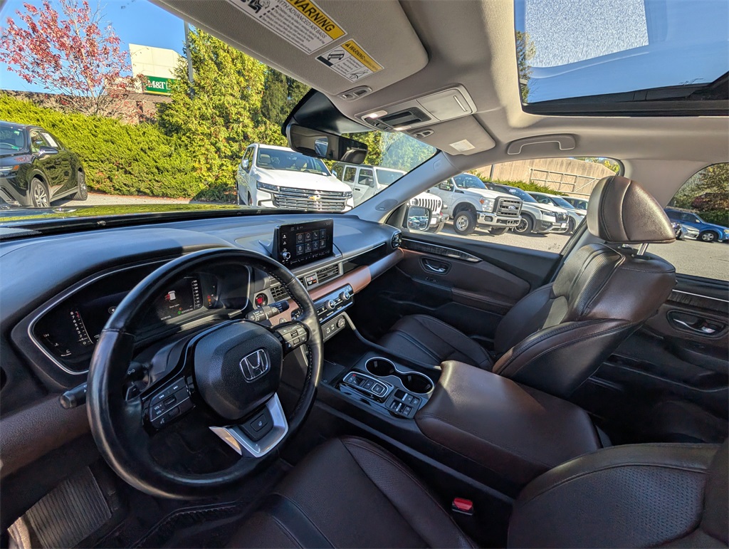 2024 Honda Pilot Elite Image 19 of 34