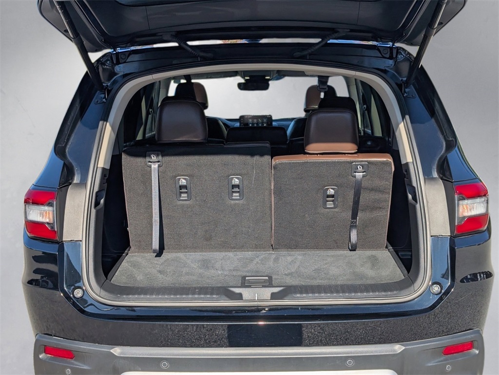 2024 Honda Pilot Elite Image 8 of 34