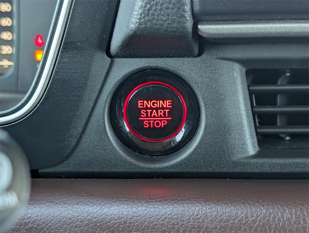 2024 Honda Pilot Elite Image 26 of 34