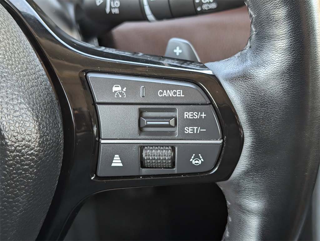 2024 Honda Pilot Elite Image 27 of 34