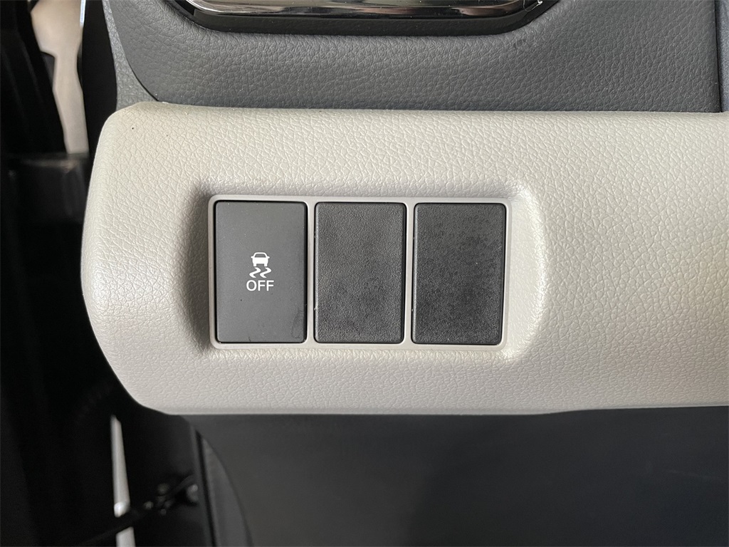 2024 Honda Pilot LX Image 20 of 28