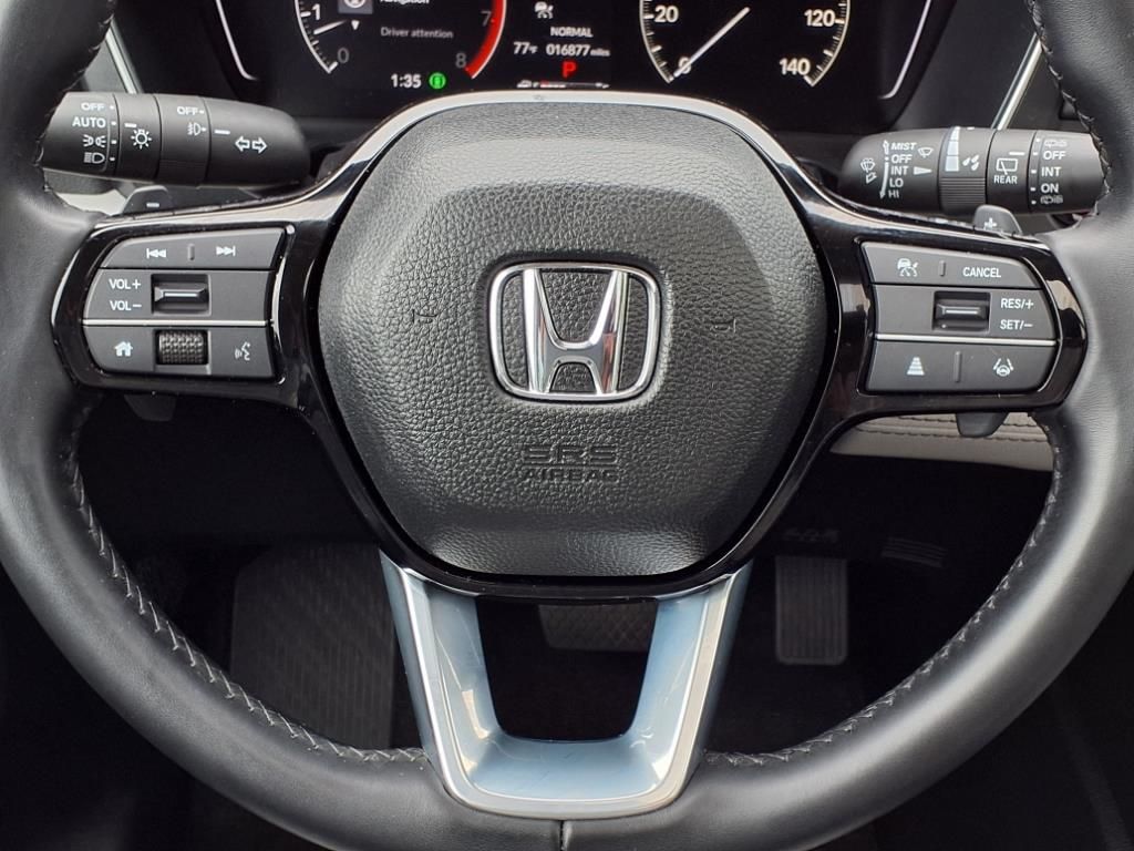 2024 Honda Pilot Touring Image 10 of 18