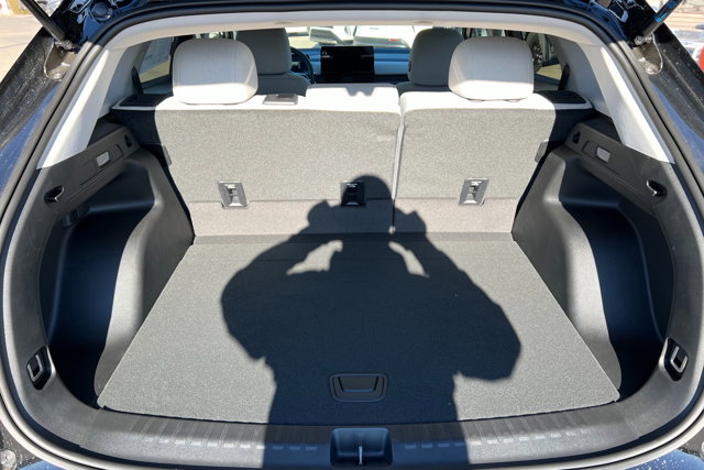 Vehicle image 9 of 25