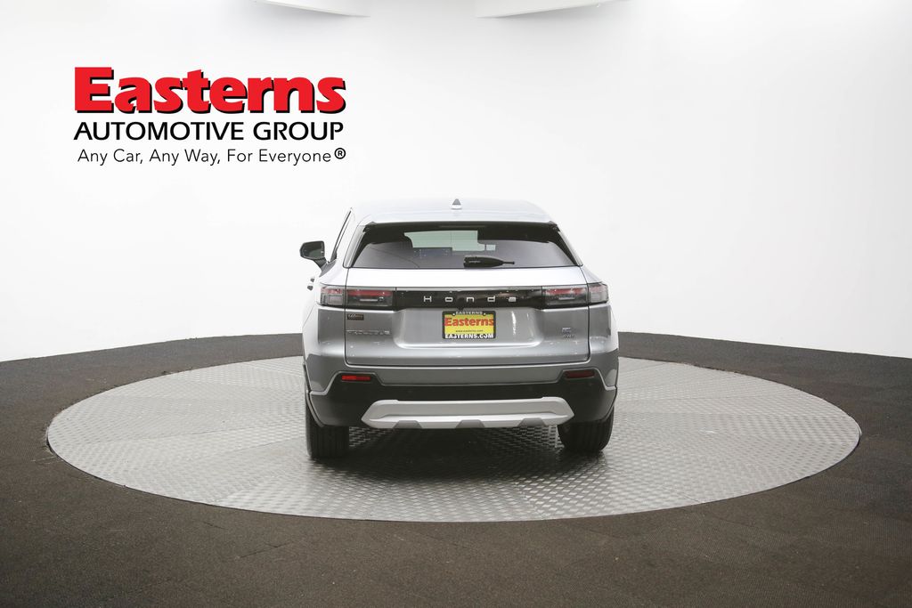 Vehicle image 27 of 60