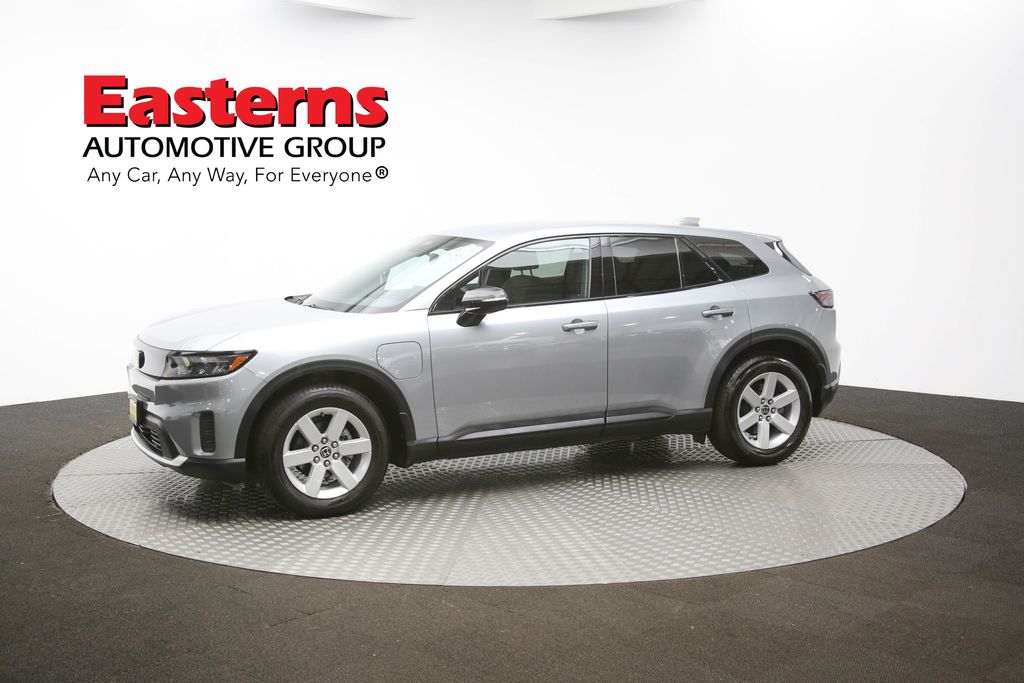 Vehicle image 2 of 60