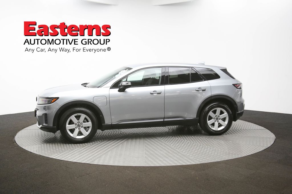 Vehicle image 36 of 60
