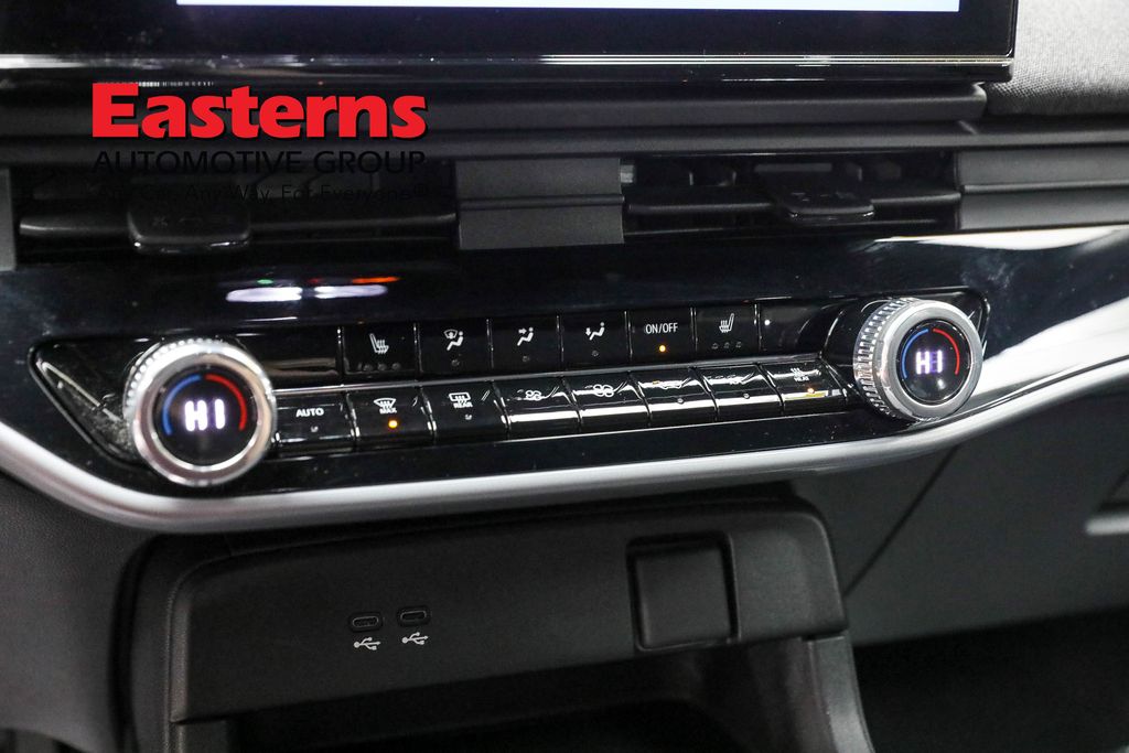 Vehicle image 48 of 60