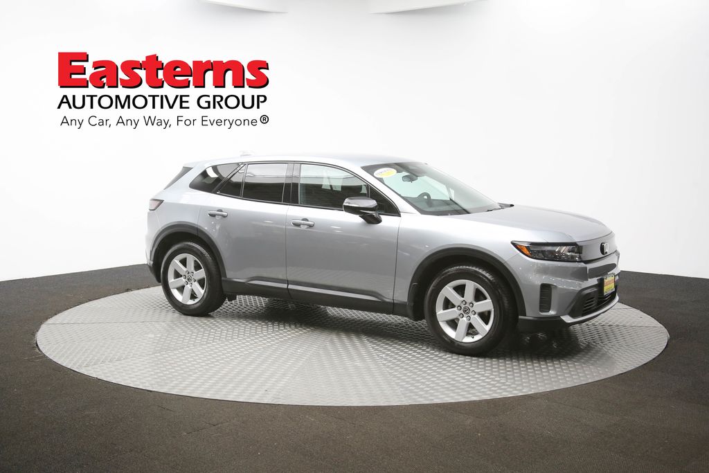 Vehicle image 12 of 60