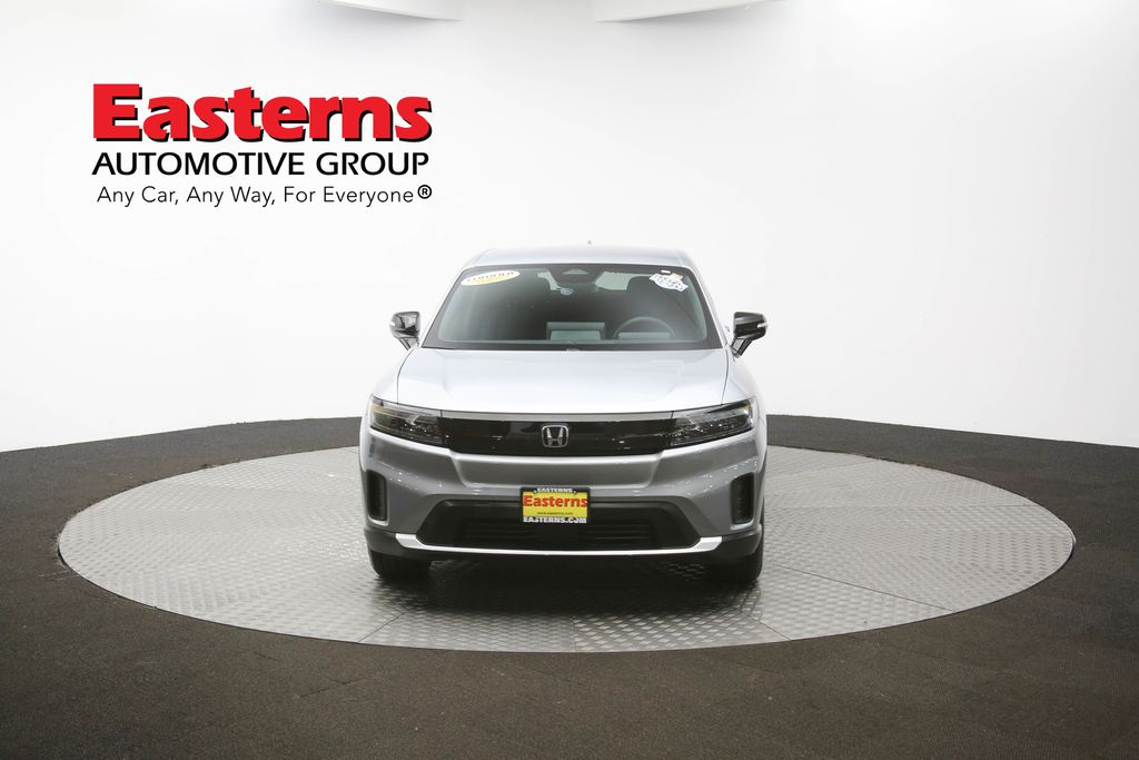 Vehicle image 7 of 60
