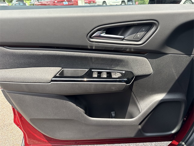 Vehicle image 11 of 11