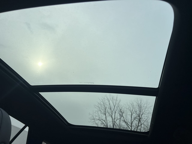 Vehicle image 27 of 27