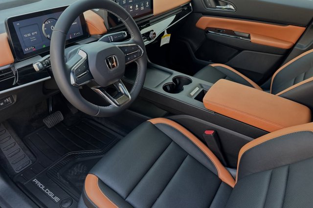 Vehicle image 15 of 31