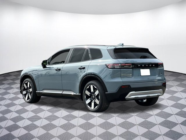 Vehicle image 6 of 31