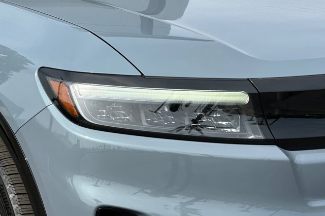 Vehicle image 29 of 31