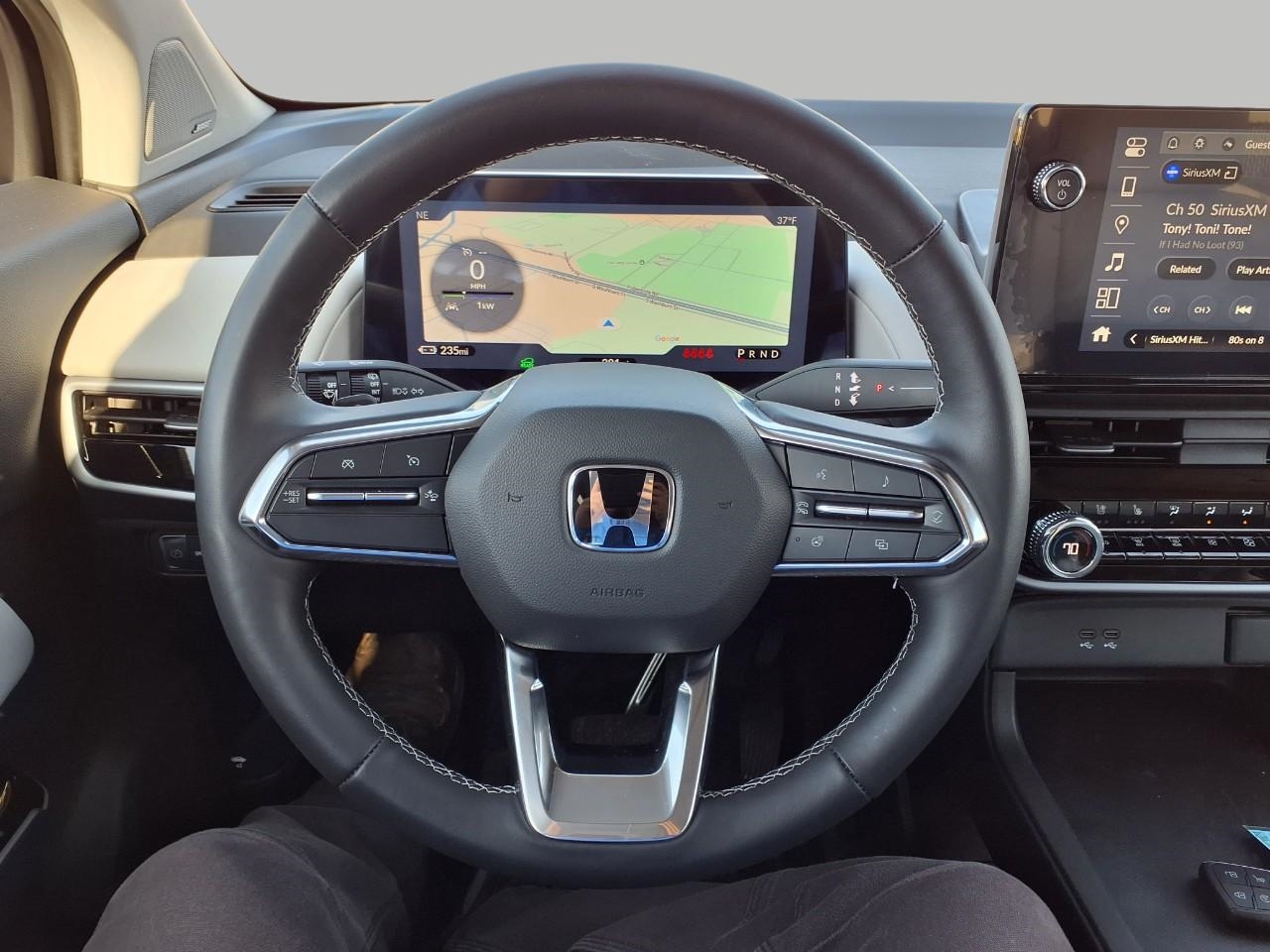 Vehicle image 34 of 37