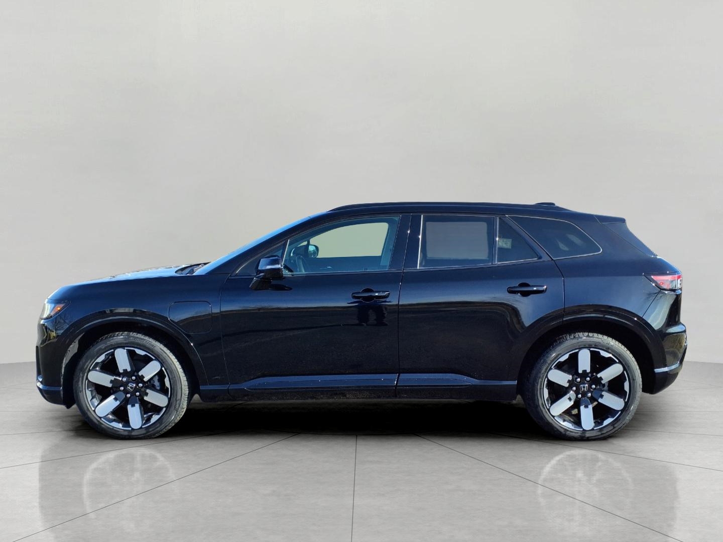 Vehicle image 8 of 37