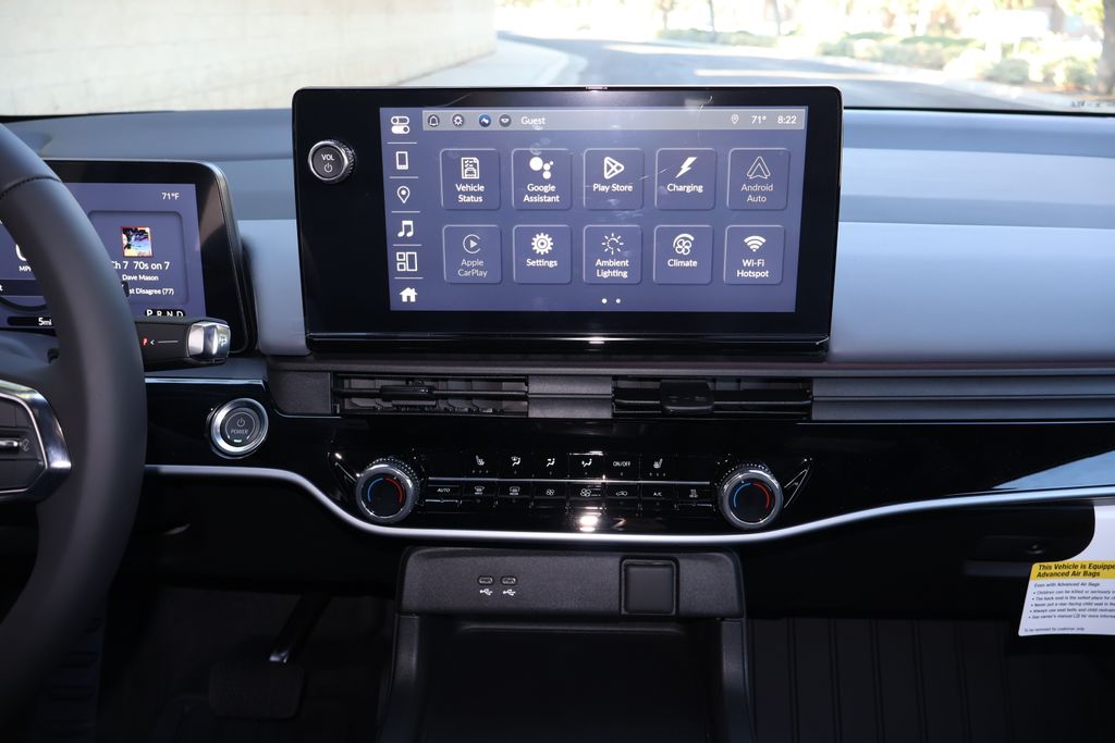 Vehicle image 15 of 29