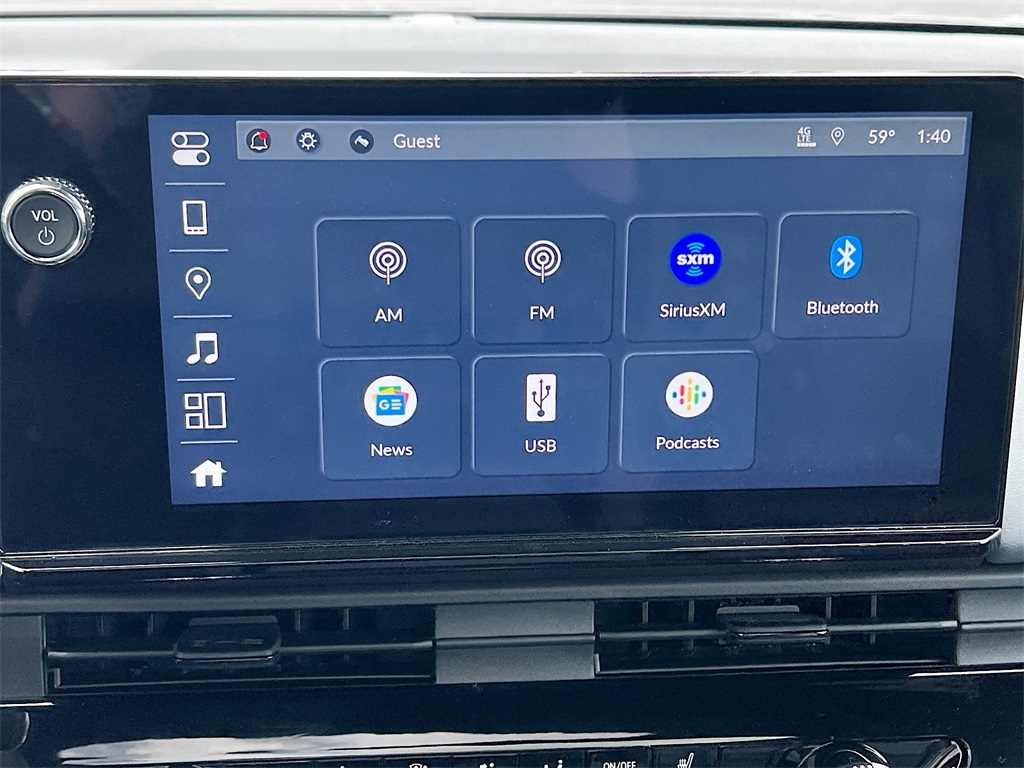 Vehicle image 11 of 34