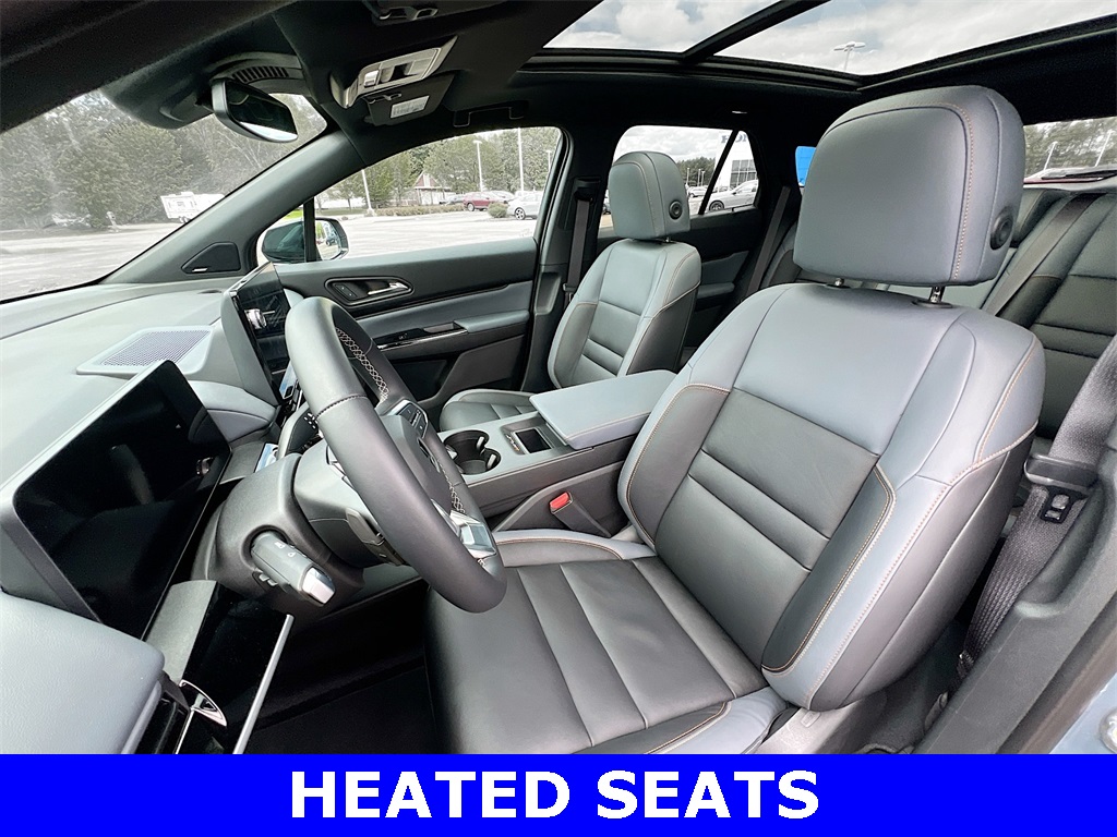 Vehicle image 9 of 34