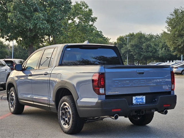 Vehicle image 4 of 22