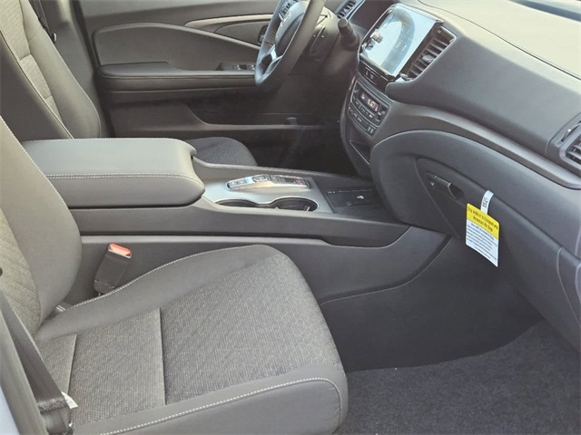 Vehicle image 12 of 22