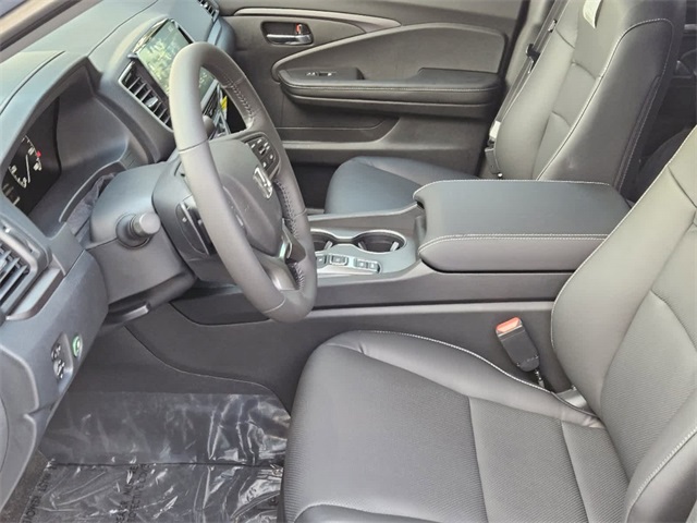 Vehicle image 12 of 24