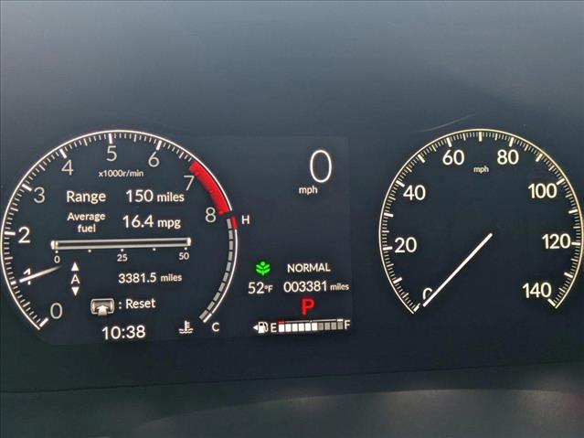 Vehicle image 13 of 18
