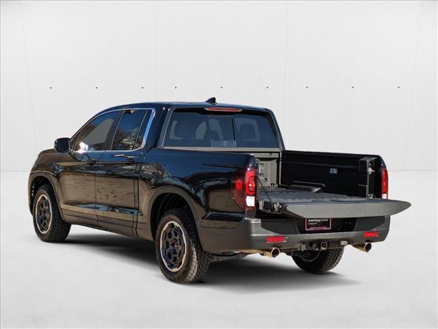 Vehicle image 6 of 18