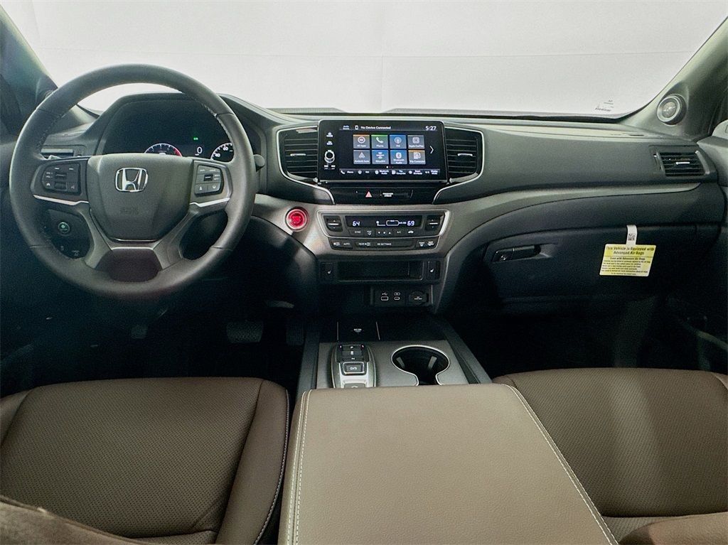 Vehicle image 31 of 39