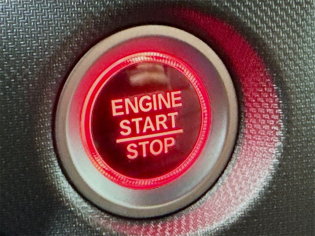 Vehicle image 23 of 39
