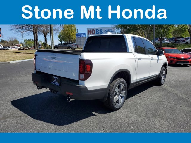 Vehicle image 3 of 16