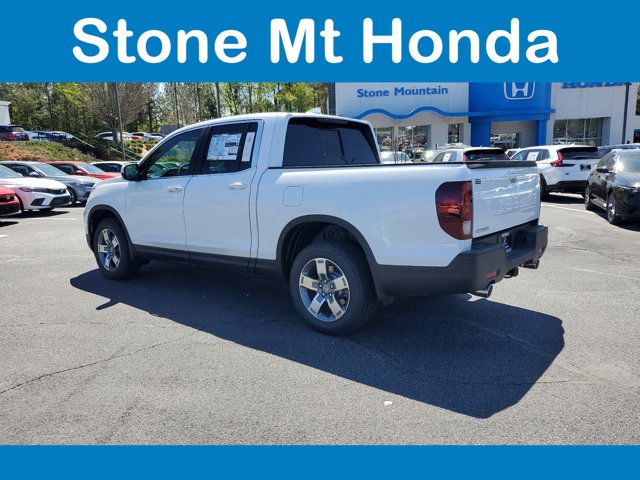 Vehicle image 4 of 16
