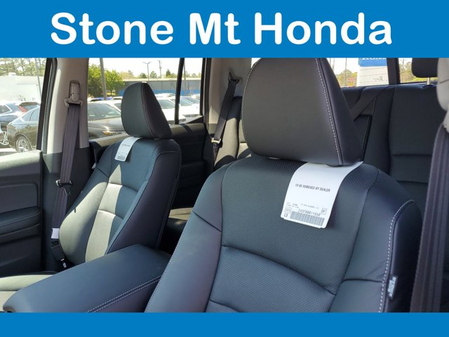 Vehicle image 10 of 16