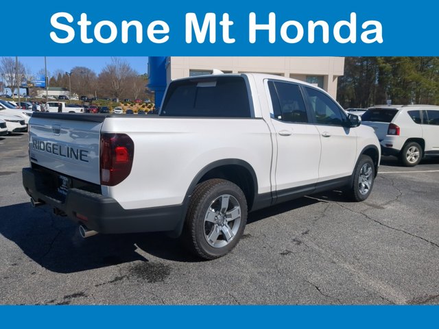Vehicle image 3 of 15