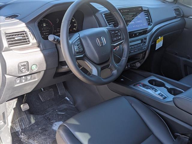 Vehicle image 2 of 19
