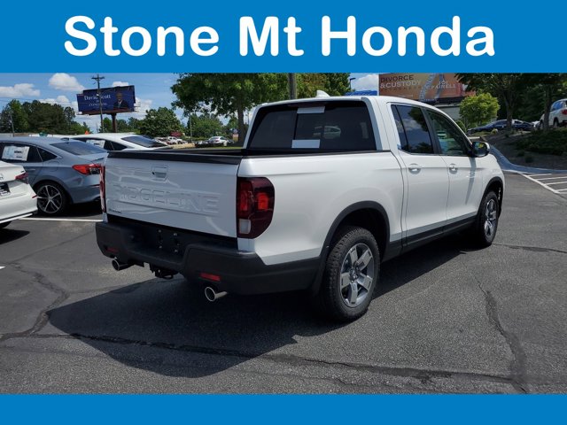 Vehicle image 3 of 17