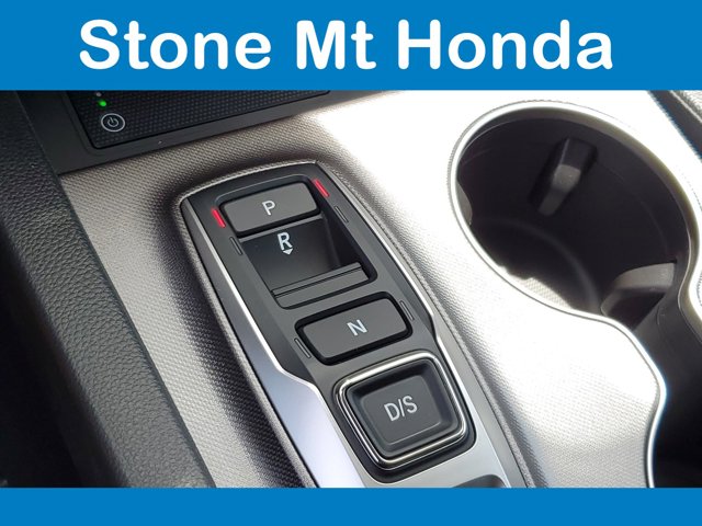 Vehicle image 14 of 17
