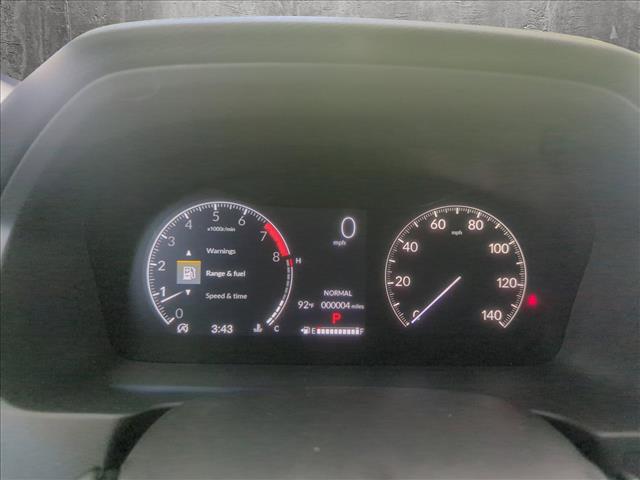 Vehicle image 10 of 18