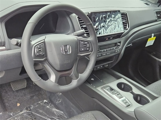 Vehicle image 6 of 24