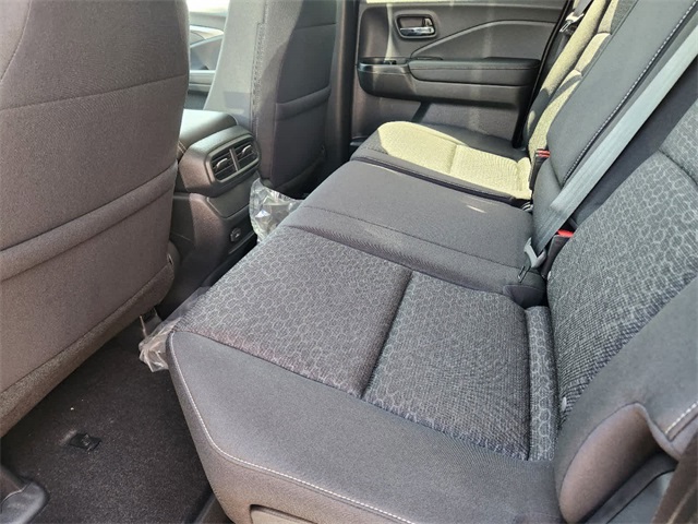 Vehicle image 21 of 21
